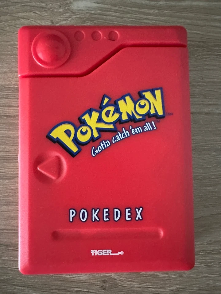 Vintage Pokémon Pokedex 1998 Tiger Electronics Toy - Image 1 of 4