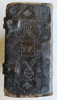 1653 PEARL BIBLE in ENGLISH antique OLD & NEW TESTAMENT pocket size RARE - Image 1 of 4