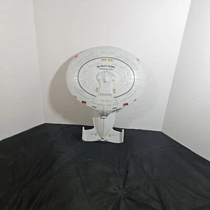 1992 Paramount Pictures Playmates Star Trek USS Enterprise NCC-1701-D Ship - Picture 1 of 23