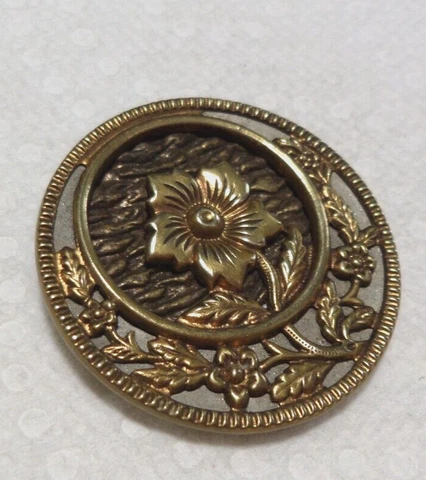 Vintage Antique Metal Picture Button GREAT FLOWER & BORDER  1 & 1/2" Cover