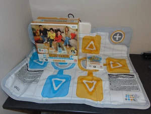 Family Trainer For Nintendo Wii Game & Mat Included - VGC - Picture 1 of 12