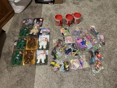 Лот товаров McDonald's Toys Happy Meal кофейные кружки TY Barbie Tonka Hot Wheels - Изображение 1 из 4