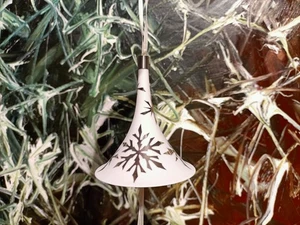 KPM Berlin, Weihnachtsschmuck,  edle Kelchglocke / Weihnachtsglocke / Platin - Picture 1 of 5