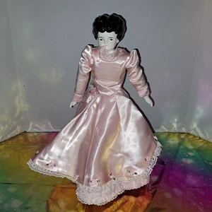 Mark Farmer 18" Porzellan Kopftuch Dame guter Zustand - Bild 1 von 8