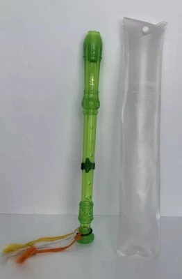 Yamaha YRS-20B Soprano Descant Recorder Baroque Green Includes Case & Tassels - Image 1 of 4