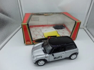 Burago Bburago Mini Cooper Gold Collection mit Bifi Werbung 1/18 - Bild 1 von 4