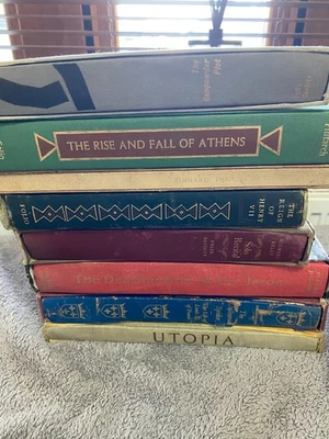 8 x folio society books been in storage for years inc sleeves - Photo 1/4