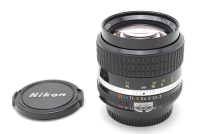 【N MINT+++】Nikon Nikkor AIS AI-S 85mm f/2 Portrait Lens - Image 1 of 4