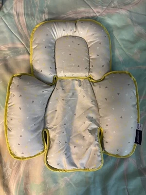 Clevamama Asiento de Coche Suave Infantil/Bebé Soporte de Cabeza y Cuerpo Inserto Acolchado Foto 1 de 4