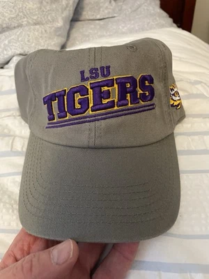 LSU Tigers Hat Cap Snap Back Gray Embroidered Logo Mens NCAA Captivating - Image 1 of 4