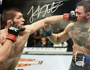 Khabib Nurmagomedov signed 8x10 photo PSA UFC Fighting McGregor Autographed - Picture 1 of 1