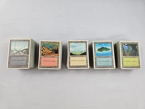 MTG 4th Edition 672 Land Lot Swamp Island Forest Mountain Plains Magic - Picture 1 of 6
