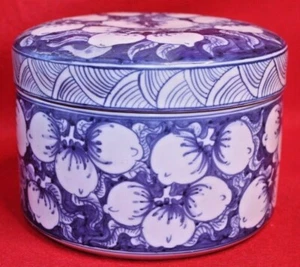 Thailand Antique Blue White Art Hand Made Food Container Soup Bowl Lid - Picture 1 of 4