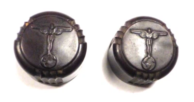 vintage FIRESTONE S-7427-7 TABLETOP:   SET of BAKELITE AIR CHIEF KNOBS. 1" diam - Image 1 of 3
