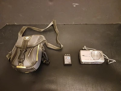 Cámara digital Olympus Stylus 600 6,0 MP plateada con batería, sin cargador (no probada) Foto 1 de 4