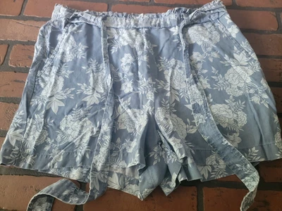 Pantalones Cortos LC Lauren Conrad Para Mujer Grandes Pull On Azul Floral Cambray con Cinturón de Corbata Foto 1 de 3