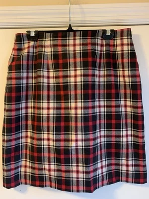 Chadwicks Classic Plaid Tartan 21” SKIRT  Lined Red Black 100% Wool Sz 14P Aline - Image 1 of 4