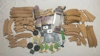 KidKraft Disney Pixar Coches Radiador Muelles Madera 79 Piezas Repuestos Foto 1 de 4