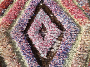 moroccan berber vintage rug,hand-woven ,hand-made vintage rug. - Picture 1 of 11