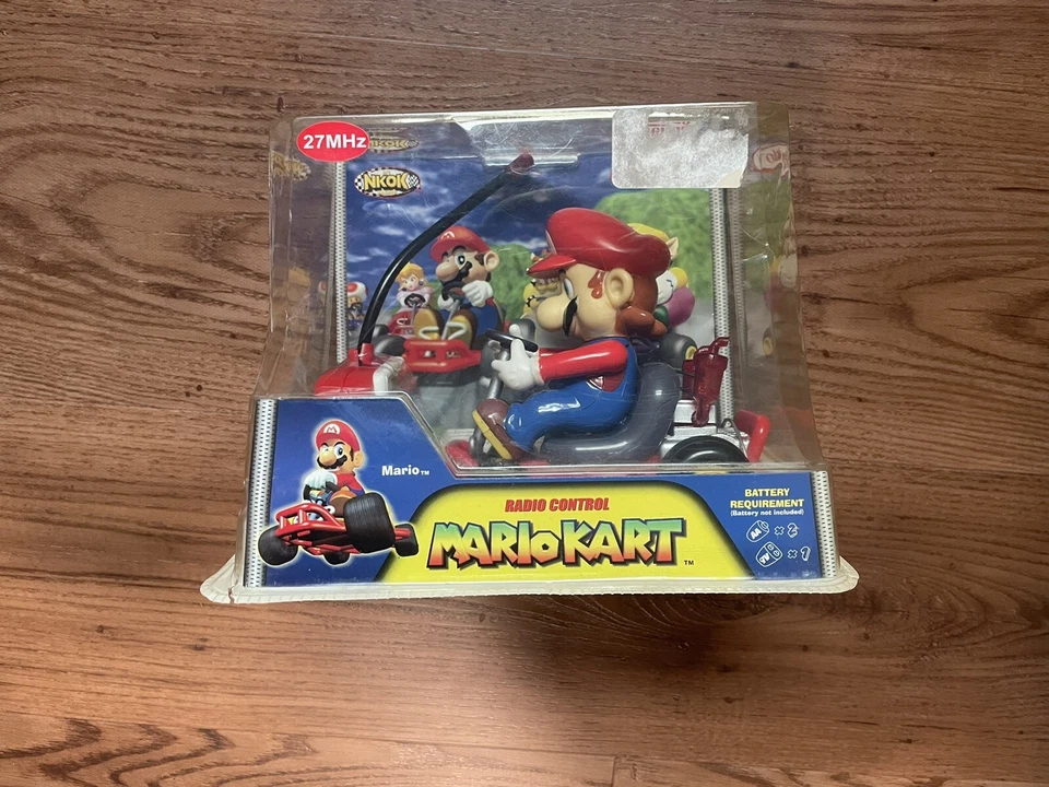 Nintendo 27mhz Radio Control Mariokart Mario RC 2005