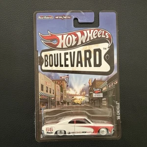 HOT WHEELS BOULEVARD ‘66 CHEVELLE PREMIUM REAL RIDERS WHITE 2013 - Picture 1 of 2