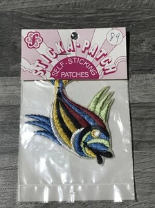 70s Embroidered Patch Rainbow Fish Hippie Sticka-Patch NOS W11 - Picture 1 of 2