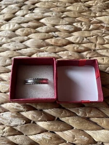 Hallmarked silver ring new size R with box - Picture 1 of 2
