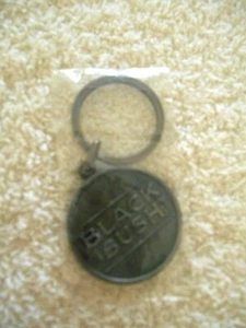 Black Bush 400th Anniversary to Distill Commemorative Key Chain New in Package - Picture 1 of 2