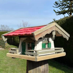 DARLUX Rechteckiges Vogel Futter Haus L Futterstelle aus Holz Vogelhaus Rot - Bild 1 von 4