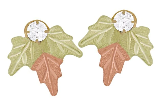 Pendientes pequeños de hoja de oro Black Hills de 10 quilates con circonita cúbica Foto 1 de 1