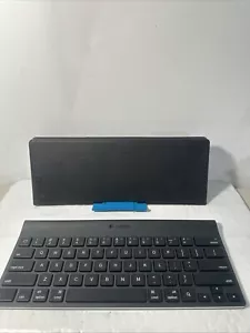 Logitech 820-005094 Tablet Keyboard For iPad Y-R0034 With Tablet Stand Bluetooth - Picture 1 of 8