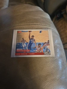 Características de la franquicia Donruss 2021-22 Joel Embiid #8 Philadelphia 76ers - Imagen 1 de 2
