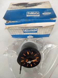 78/79 Fairmont Electric Clock D8BF-15000-A - Bild 1 von 2