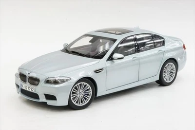 Paragon Models - 1:18 scale -Diecast BMW M5 F10 Silverstone II - Dealer Edition - Image 1 of 4