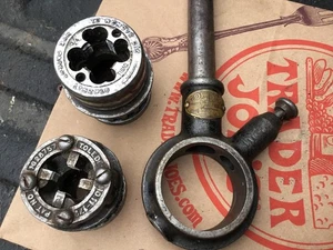 Vintage Toledo No.11 Hand Pipe Threader 1/2 And 3/4 - Picture 1 of 3