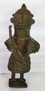 Antique Kingdom Of Benin Nigeria Bronze Sculpture Statue Figure 7.5" Tall As Is - Picture 1 of 8