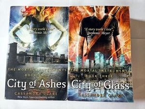The Mortal Instruments Series: City of Ashes & City of Glass - Cassandra Clare - Picture 1 of 2