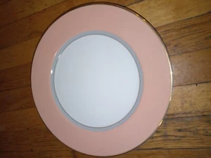 LOT OF 5 MIKASA GRANDEUR SALMON LAD02 FINE CHINA DINNER PLATES JAPAN 10" IN - Picture 1 of 2