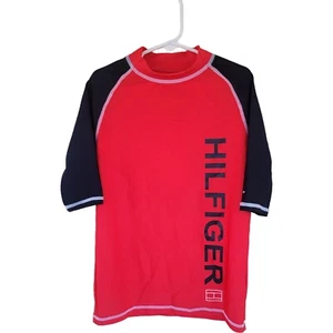 Tommy Hilfiger Jungen Solid Rashguard T-Shirt - Größe S (8/10) - Neu mit Etikett  - Bild 1 von 9