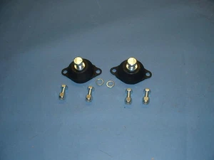 Jaguar Daimler Engine Mounts, fits E type/Mk2, Daimler V8 C18556 inc  Fixings - Picture 1 of 2