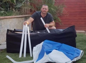 Estuche contenedor bolsa de almacenamiento para piezas de piscina sobre el suelo Funsicle Bestway - Imagen 1 de 2
