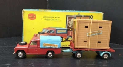 CORGI TOYS №19 CHIPPERFIELDS LAND-ROVER Diecast Auto - Bild 1 von 4