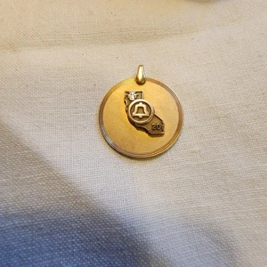 Ciondolo premio vintage 1-20 12kt Pacific Bell telefono servizio dipendenti  - Foto 1 di 3