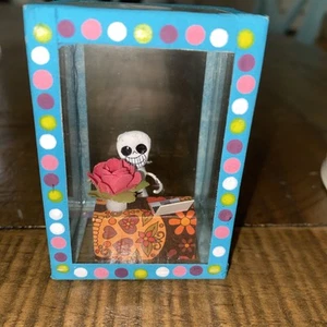 Mexican Day of the Dead Skeleton Office Desk Shadow Box Handcrafted Folk Art - Picture 1 of 10