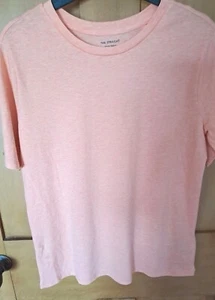 MARKS AND SPENCER / M&S LIGHT CORAL BAUMWOLLE RUNDHALSAUSSCHNITT T-SHIRT - DIE GERADE GRÖSSE 6 - Bild 1 von 2