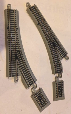 LOTE DE 2 INTERRUPTORES DE GIRO MANUAL BACHMANN EZ TRACK L & R H4561B-L H4561B-R y H4491 Foto 1 de 4