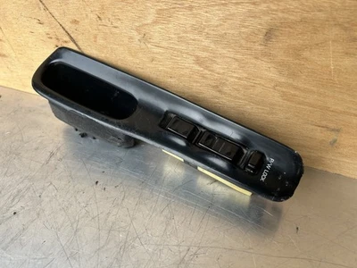 89-94 INTERRUPTOR DE VENTANA PRINCIPAL DEL LADO DEL CONDUCTOR Y BISEL DE ACABADO NISSAN 240SX S13 Foto 1 de 4