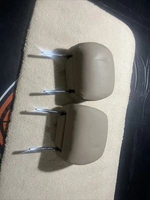 💎 Juego de reposacabezas delanteros de cuero beige izquierdo y derecho Toyota Highlander 2008-2013 OEM Foto 1 de 4