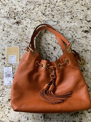 РЕДКАЯ! Сумка наплечная Michael Kors Camden средняя на шнурке мандариновая оранжевая кожа - Изображение 1 из 4