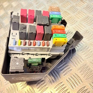 Backup box Relay box/ Fuse box 51795923 Fiat Idea 2006 350 Bj.07 - Picture 1 of 6